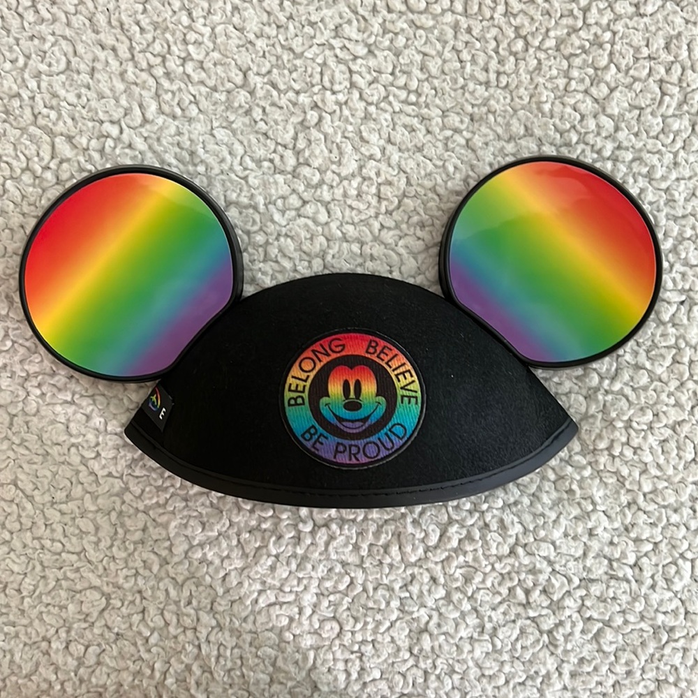 Mickey Mouse Disney Rainbow Pride Ears 🌈3